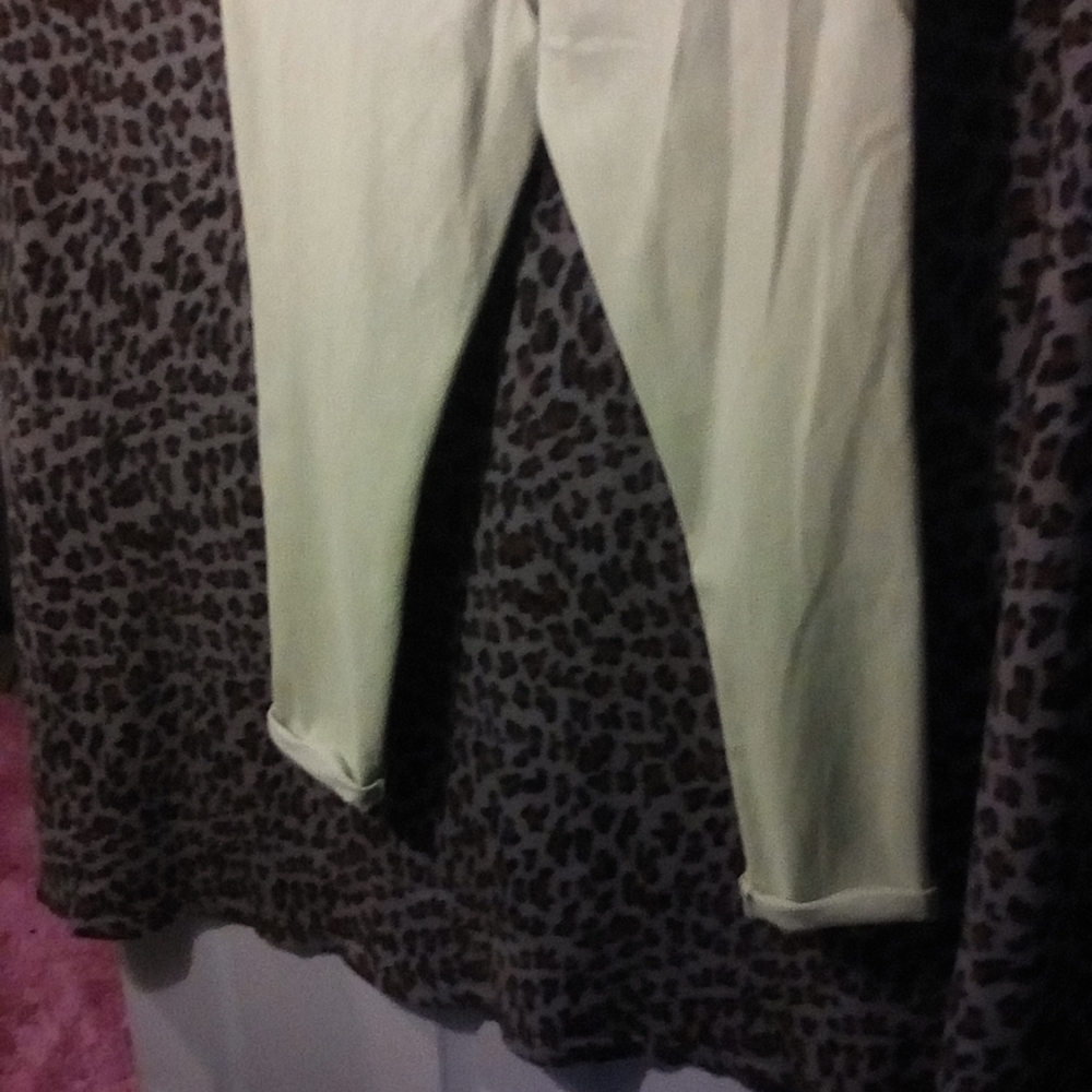 Outfit - Picture 4 of 5